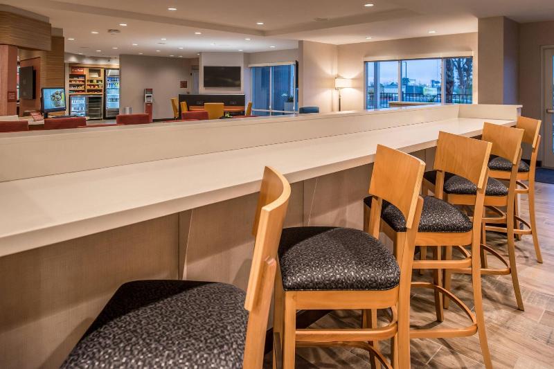 Towneplace Suites By Marriott Merced image