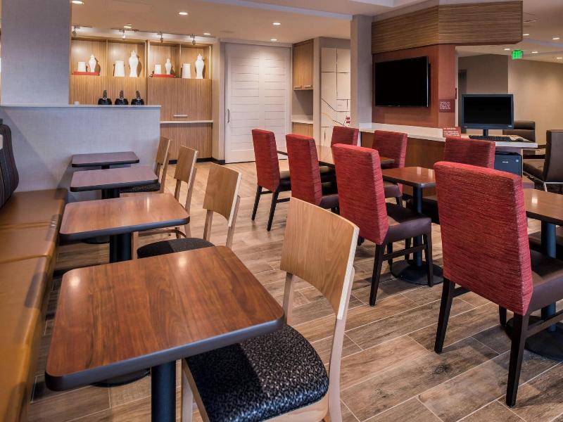 Towneplace Suites By Marriott Merced