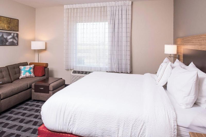 Towneplace Suites By Marriott Merced image