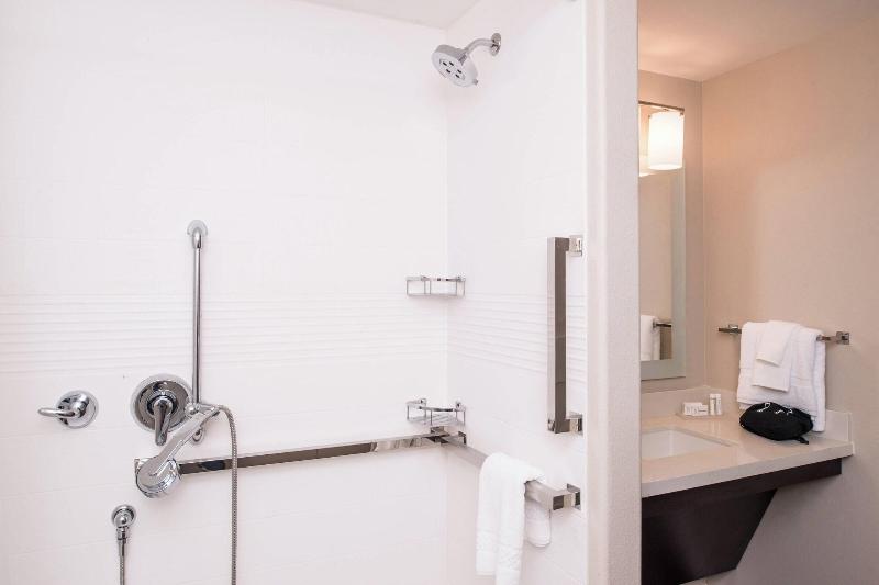 Towneplace Suites By Marriott Merced image