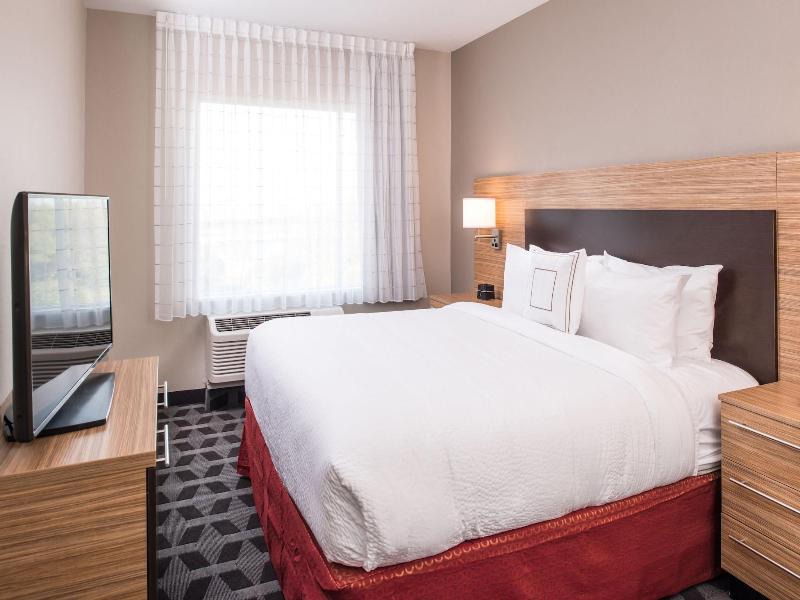 Towneplace Suites By Marriott Merced image