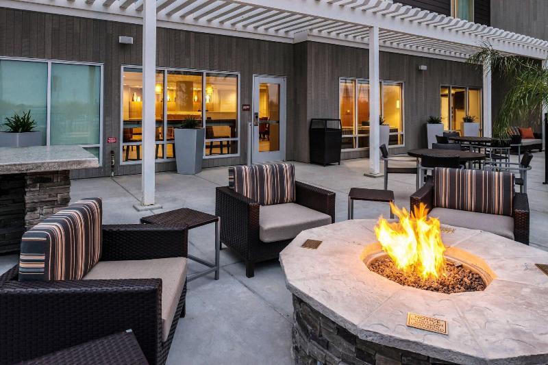 Towneplace Suites By Marriott Merced image