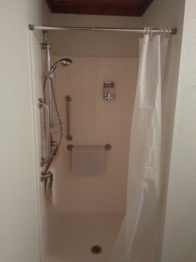 Comfort Zone Inn image