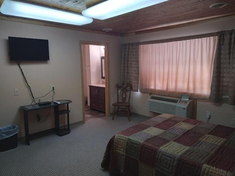 Comfort Zone Inn image