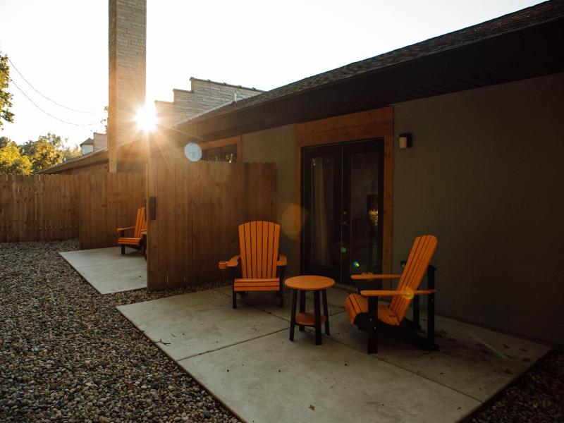4411 Inn & Suites image