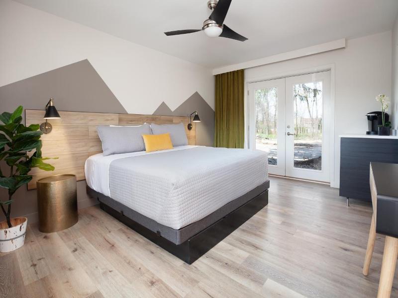 4411 Inn & Suites image