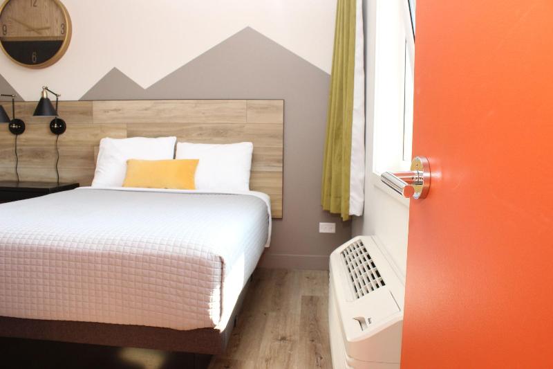 4411 Inn & Suites image