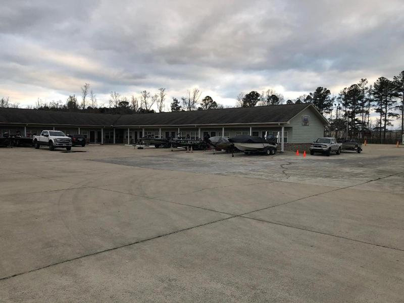 Weiss Lake Lodge image