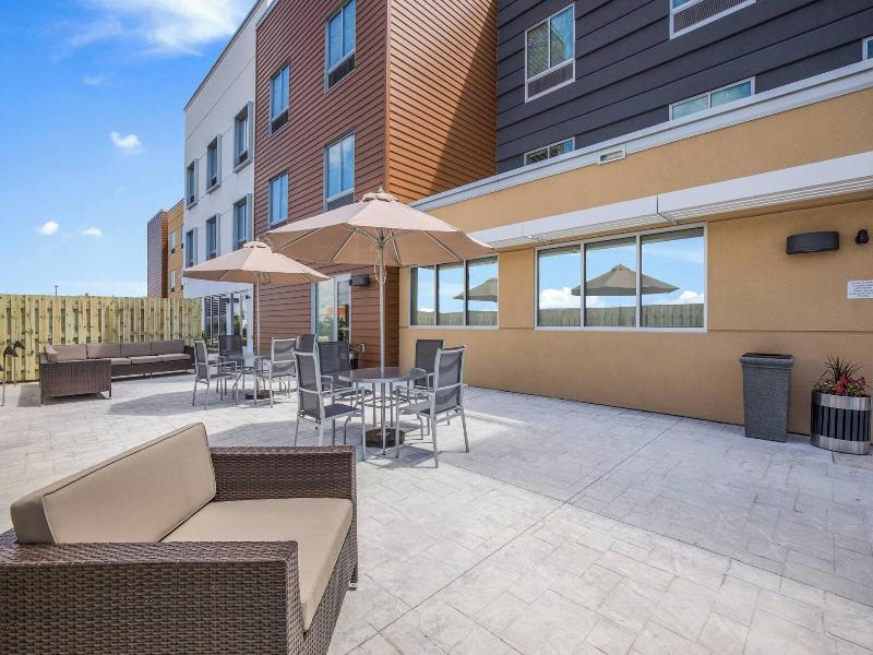 Fairfield Inn & Suites by Marriott Whitewater image