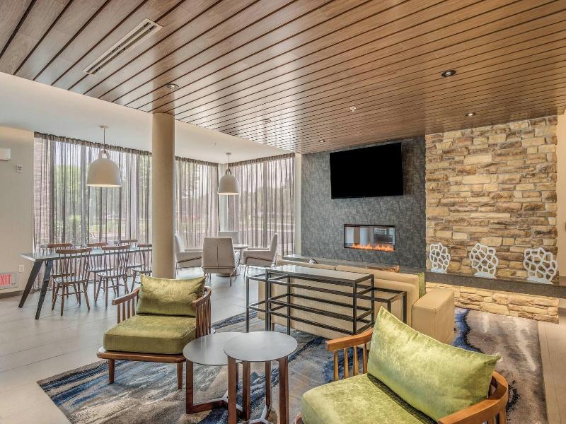 Fairfield Inn & Suites by Marriott Whitewater image