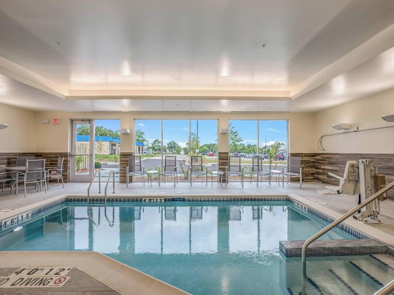 Fairfield Inn & Suites by Marriott Whitewater image