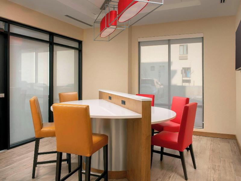 Towneplace Suites By Marriott College Park image