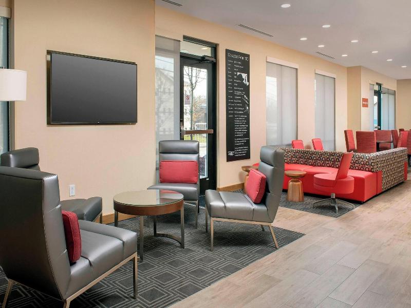 Towneplace Suites By Marriott College Park image