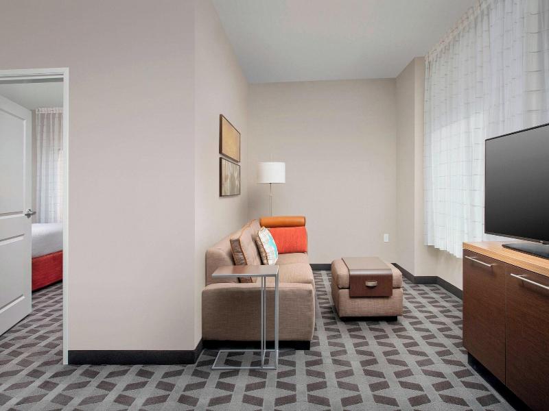 Towneplace Suites By Marriott College Park image