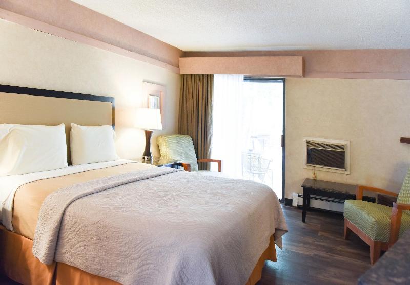 Argo Inn And Suites image