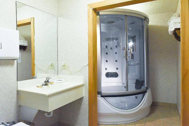 Argo Inn And Suites image