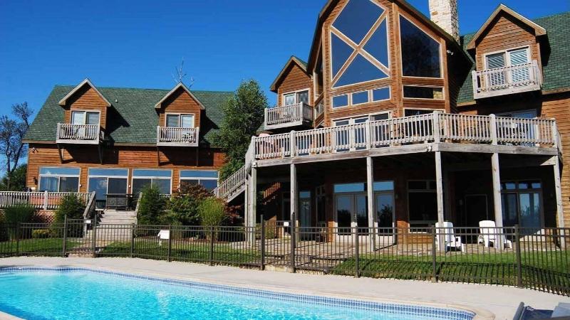 River House Lodge image