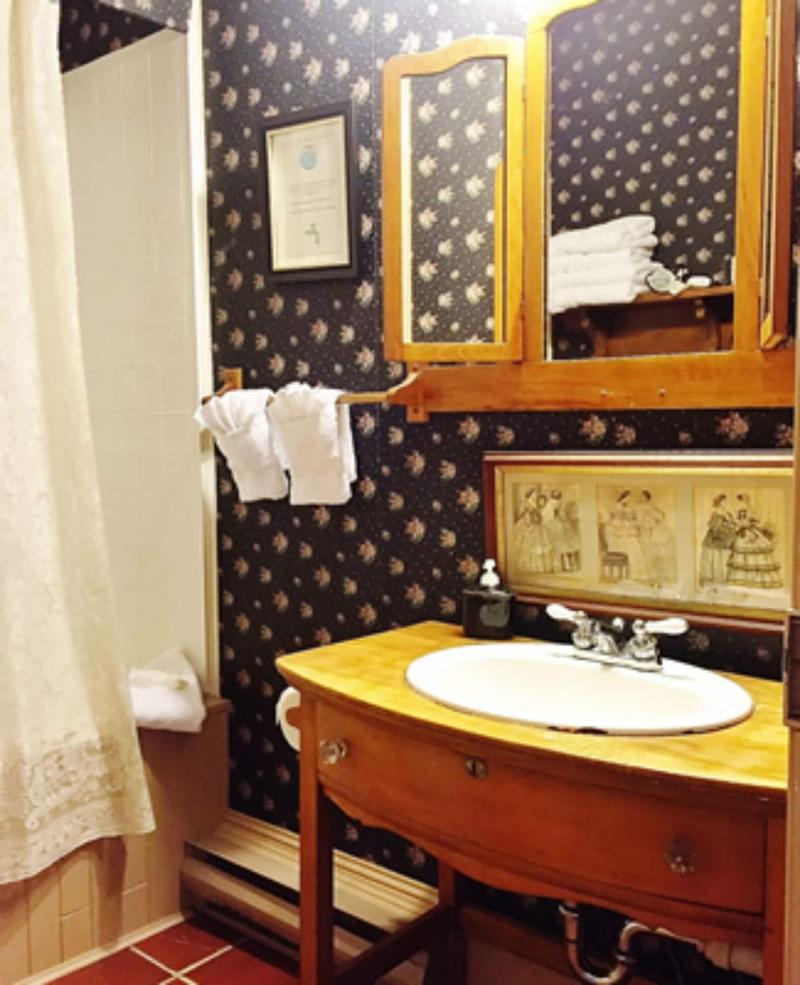 Inn At The Canal Bed & Breakfast image