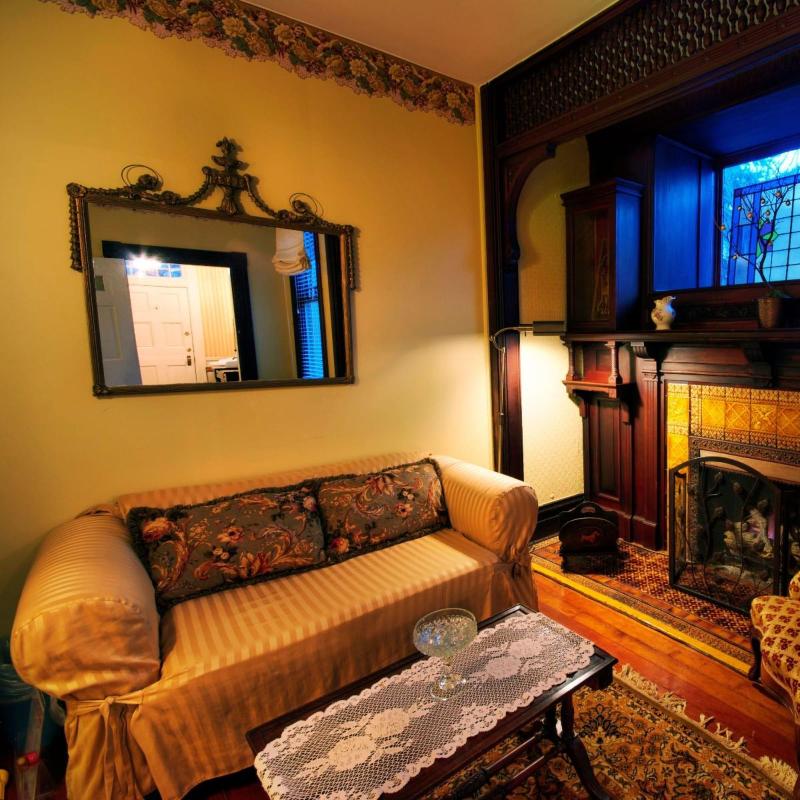 Vandiver Inn image
