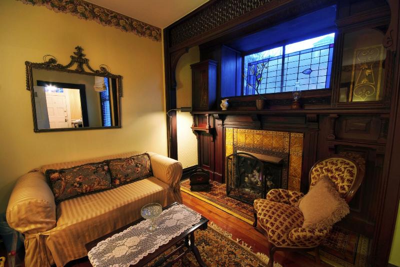 Vandiver Inn image