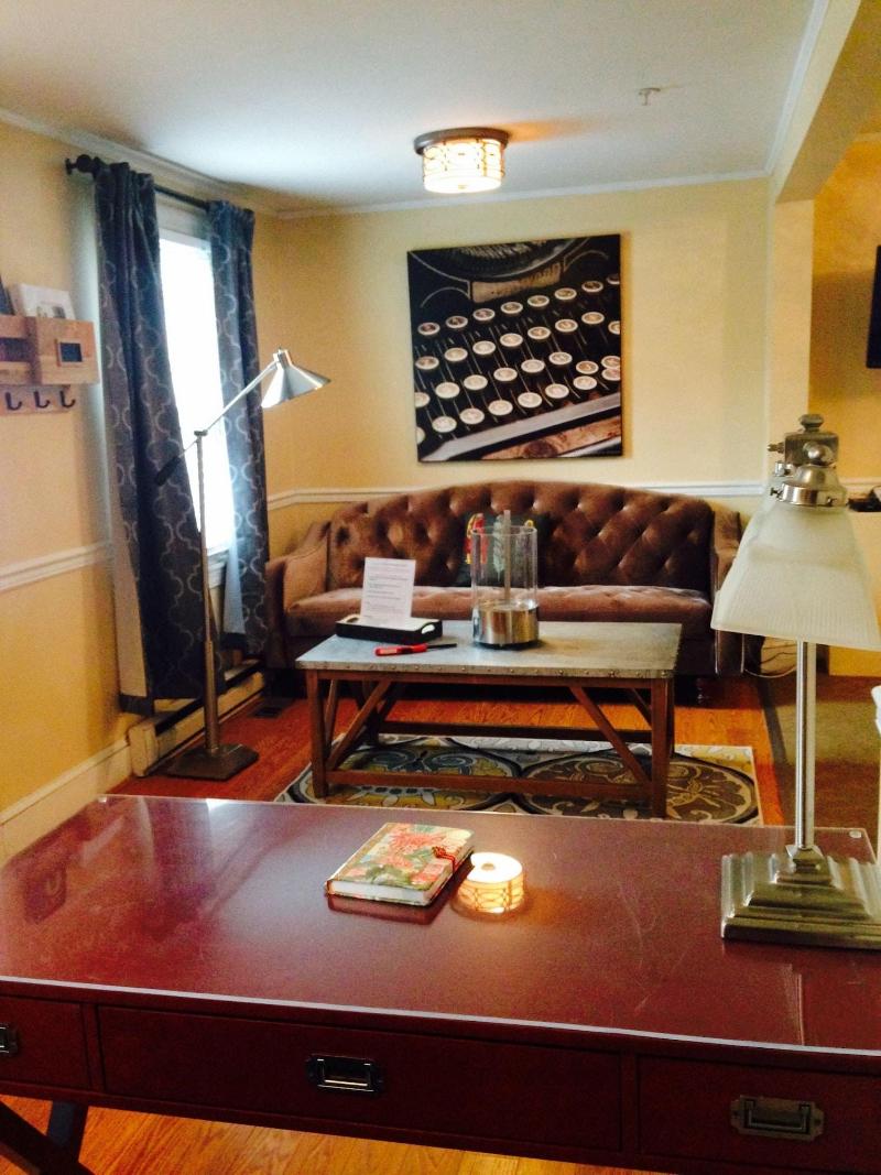Vandiver Inn image