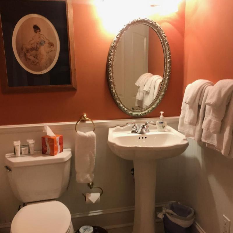Vandiver Inn image