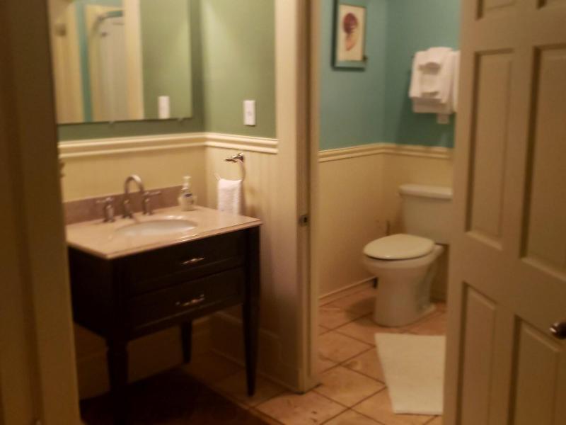 Vandiver Inn image