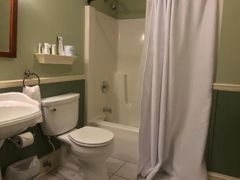 Vandiver Inn image