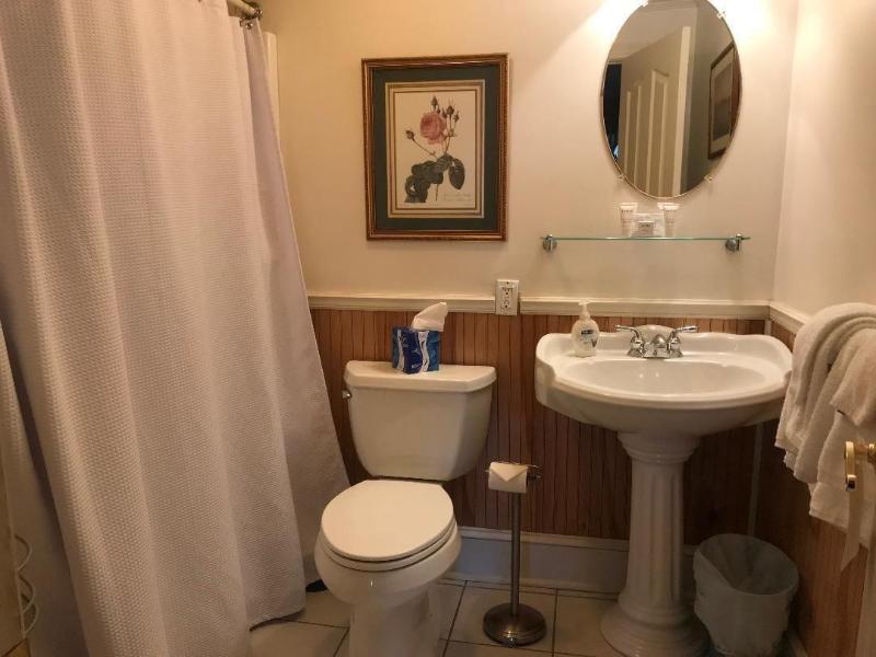 Vandiver Inn image