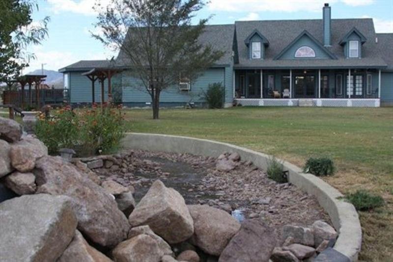 Davis Mountains Inn image