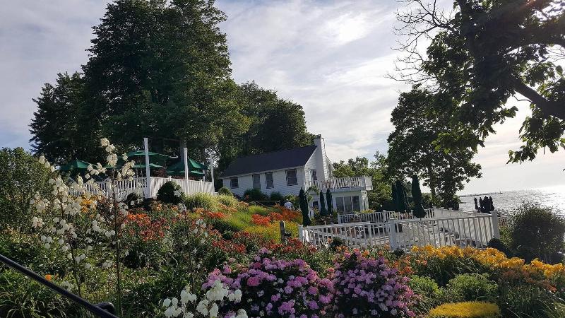 The Lakehouse Inn image