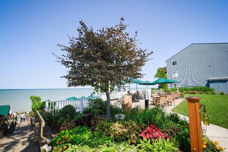 The Lakehouse Inn image