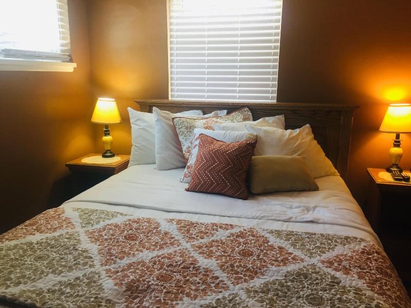 The Lakehouse Inn image