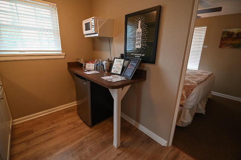 The Lakehouse Inn image