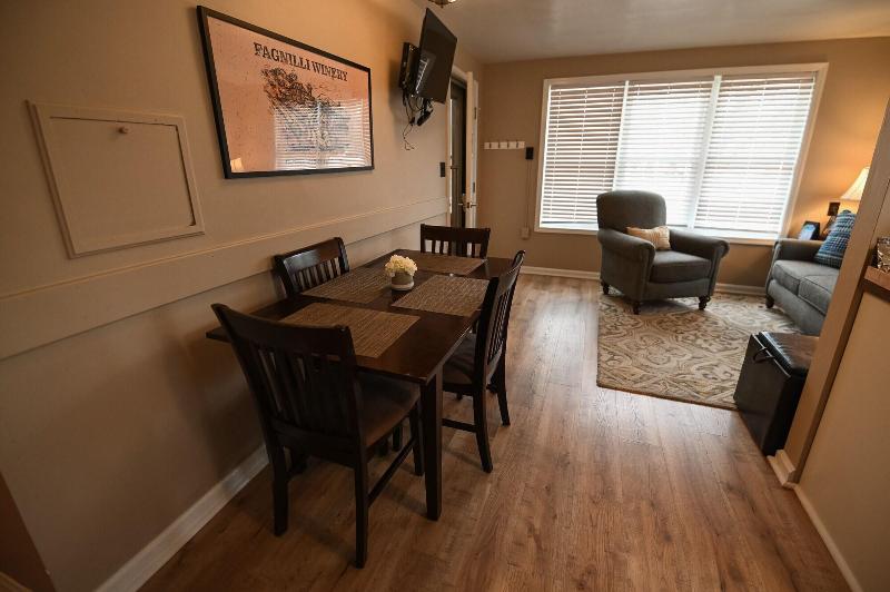 The Lakehouse Inn image