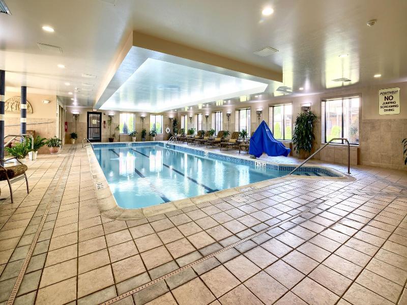 Roosevelt Inn And Suites Saratoga Springs image