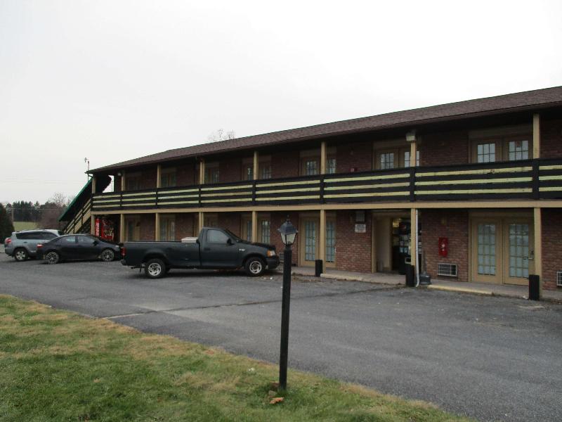 Motel 6 Shartlesville, PA image