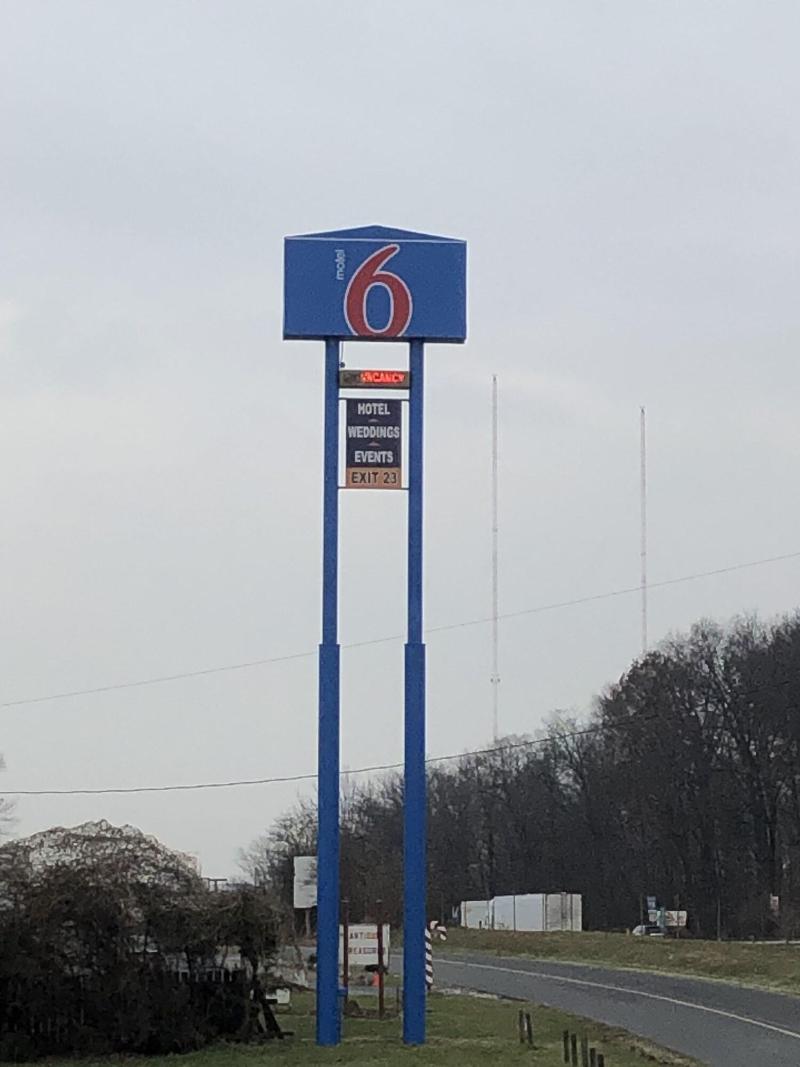 Motel 6 Shartlesville, PA image