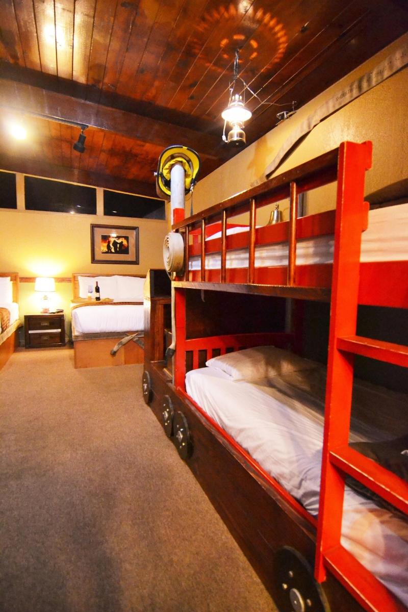 Redwoods River Resort image