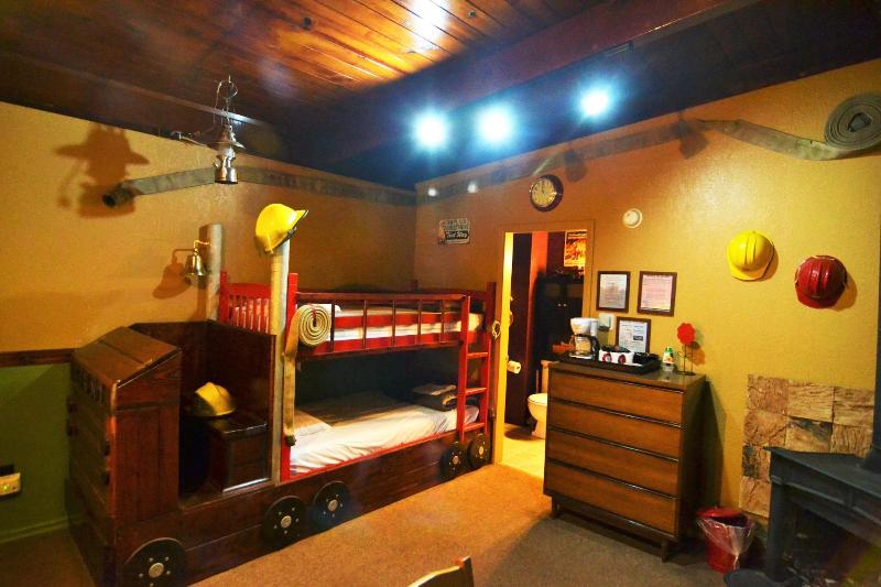 Redwoods River Resort image