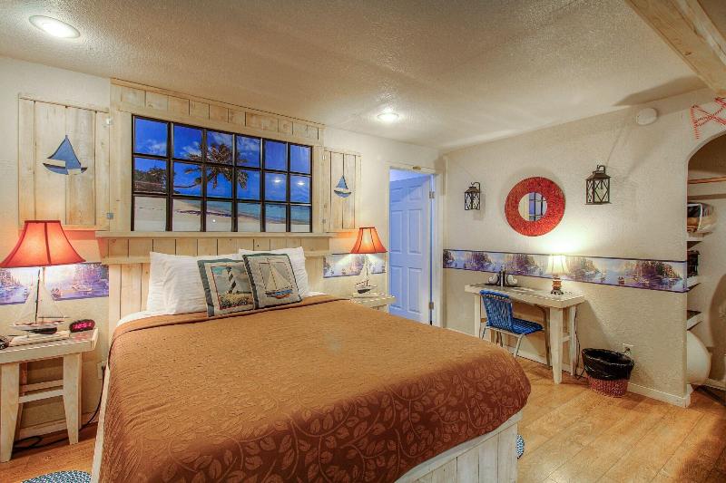 Redwoods River Resort image