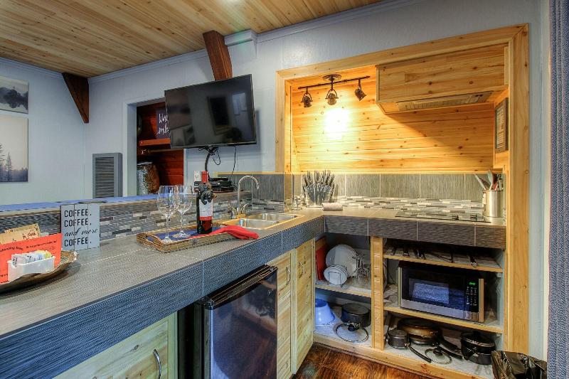 Redwoods River Resort image
