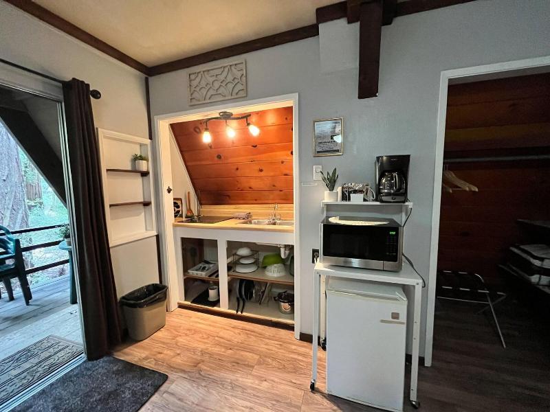 Redwoods River Resort image