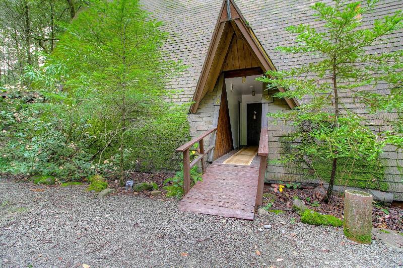 Redwoods River Resort image