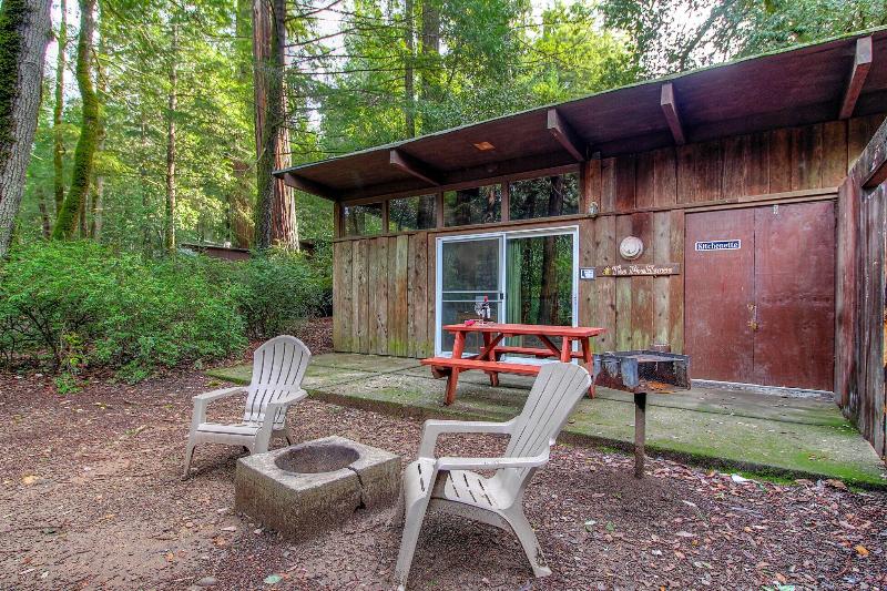 Redwoods River Resort image