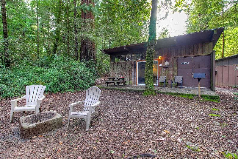 Redwoods River Resort image