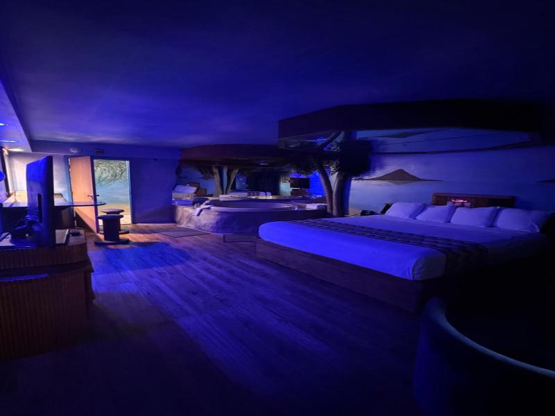 Blue Star Motel image