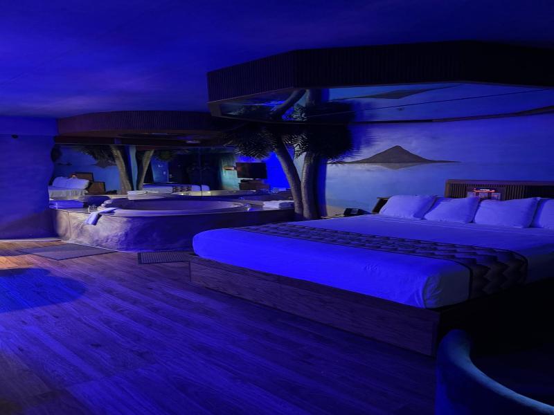 Blue Star Motel image