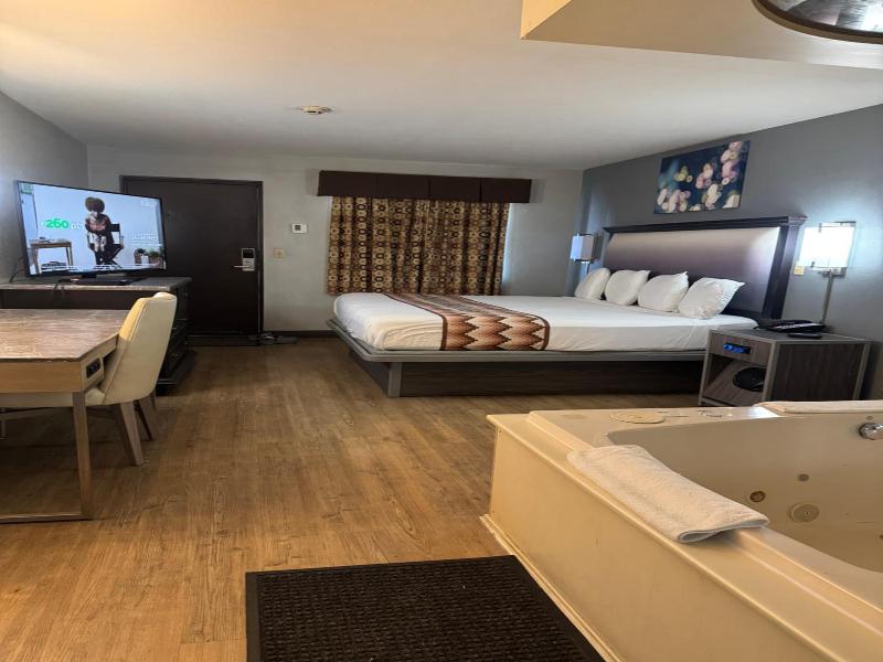 Blue Star Motel image