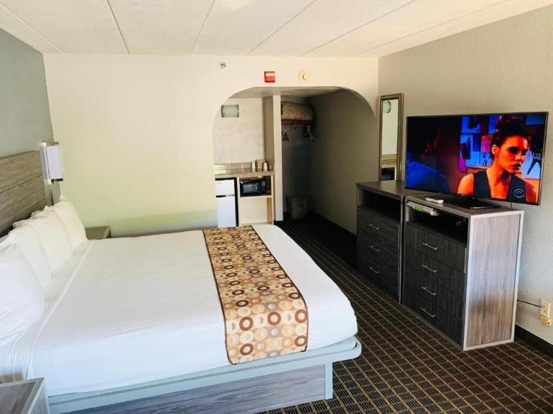 Blue Star Motel image